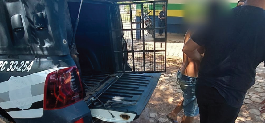 A Polícia Civil do Amazonas (PC-AM), por meio da 6ª Delegacia Especializada de Polícia (DEP) de Lábrea (a 702 quilômetros de Manaus), prendeu em flagrante, nesta segunda-feira (18), um homem, de 19 anos, pelo crime de ameaça e dano contra a sua companheira, de 21 anos. A prisão ocorreu no bairro Barra Limpa, no município.